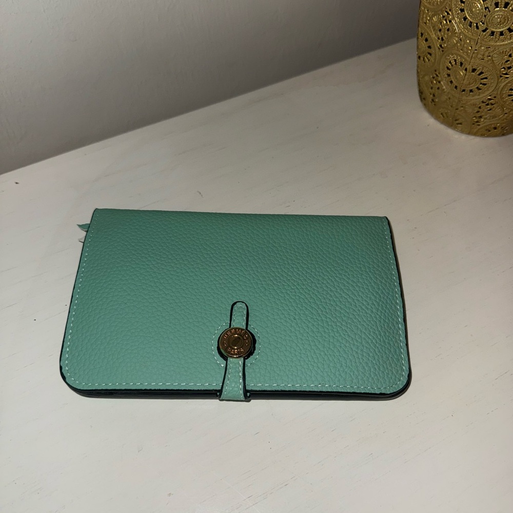 Chic  H e r m e s inspired Mint Green Women's Wallet